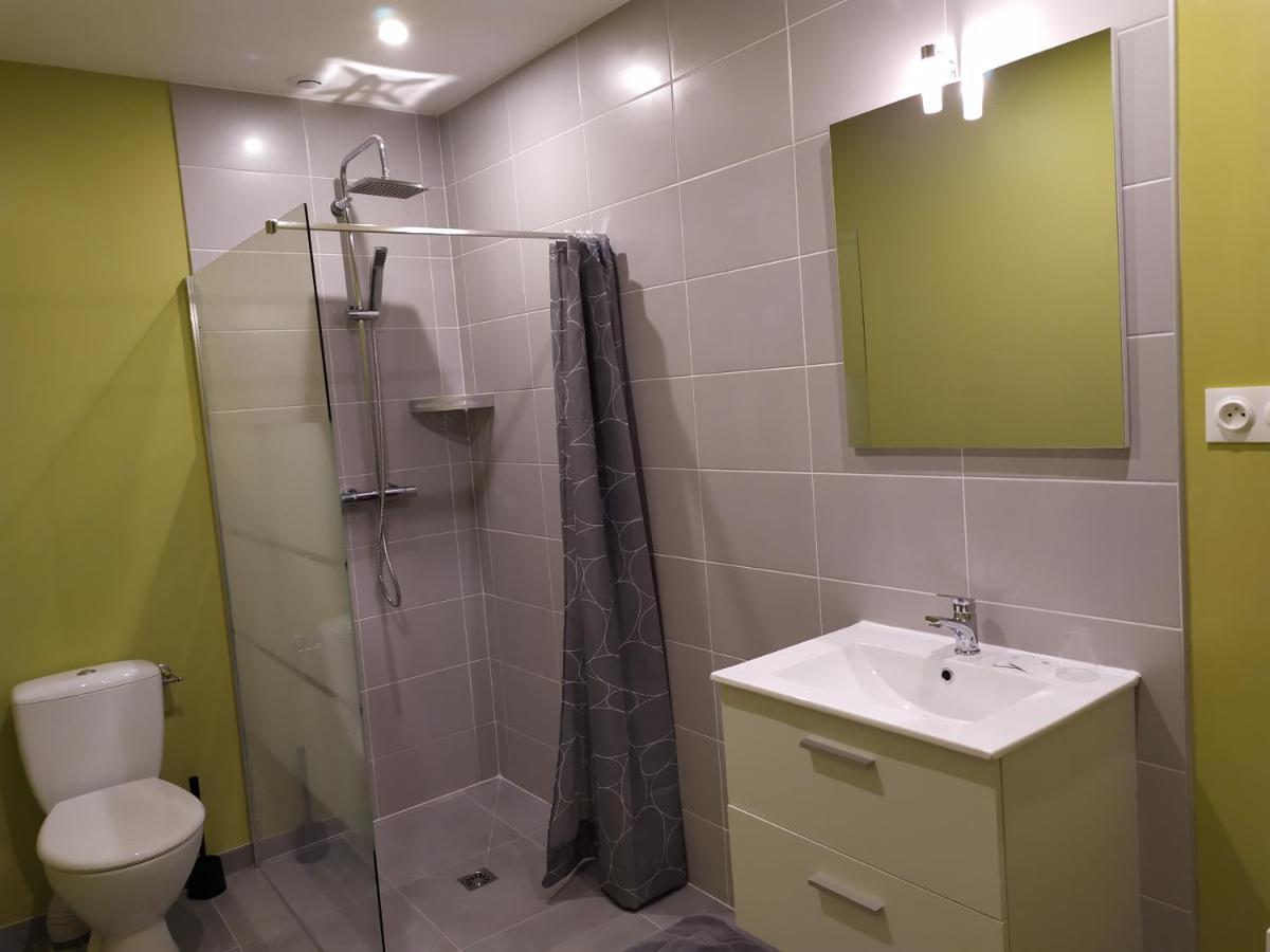Studio Les Chambres De La Source - Milouin Sancourt  المظهر الخارجي الصورة